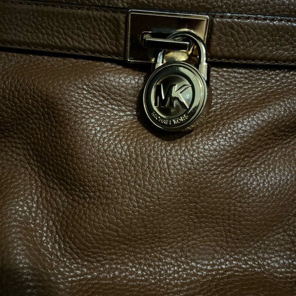 Michael Kors Crossbody - Picture 2 of 7